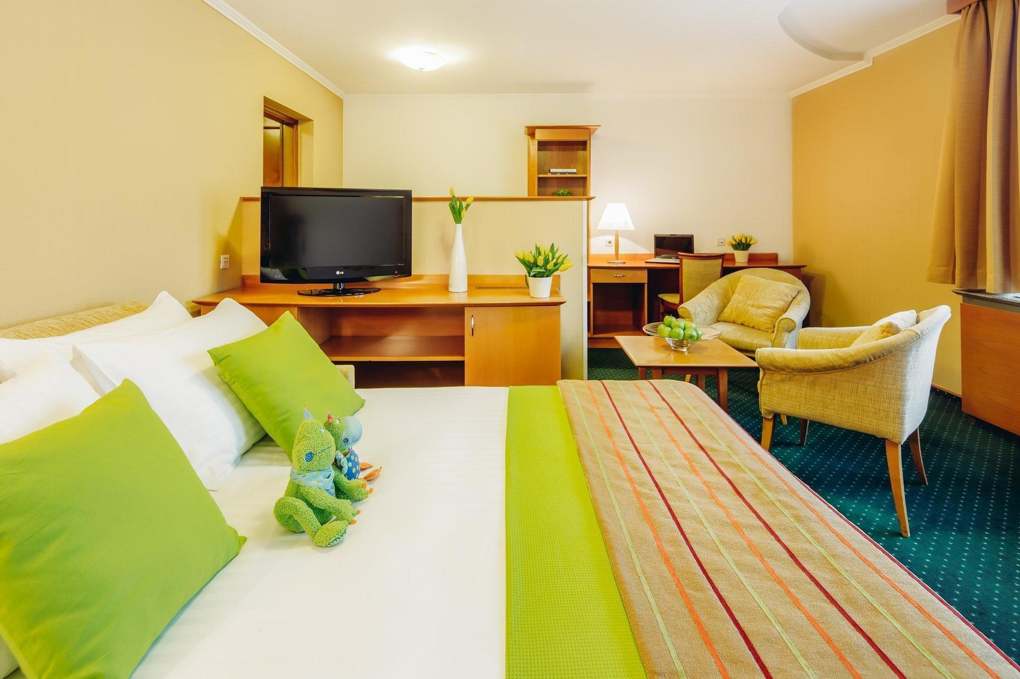 Central Hotel Superior Lubiana Esterno foto